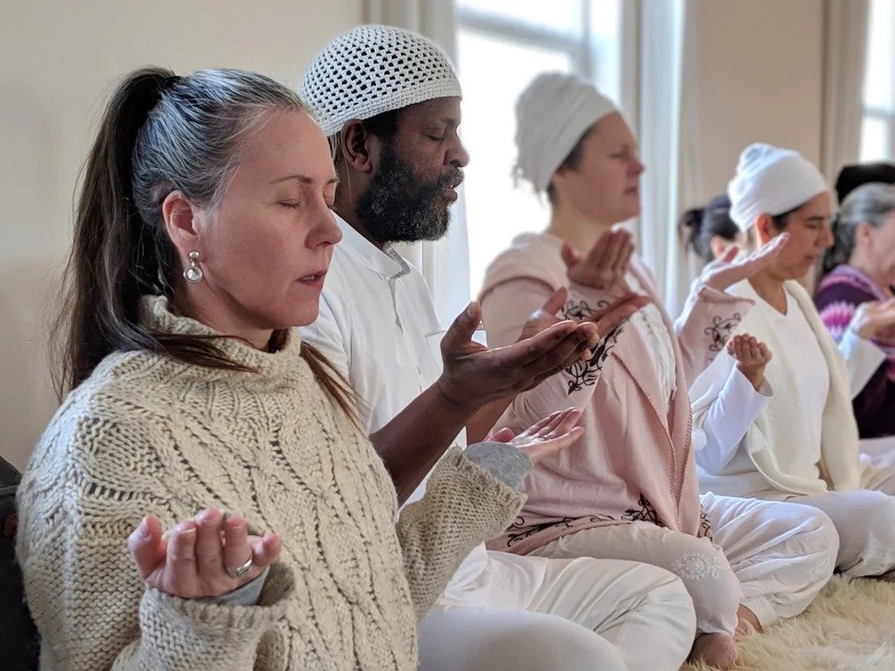 imgi 14 00100lPORTRAIT 00100 BURST20190323093348910 COVER1